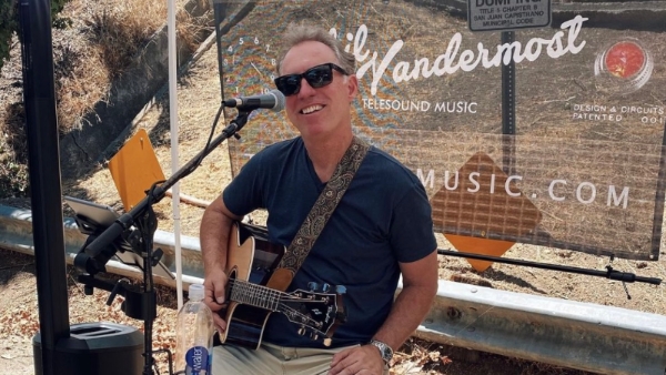 Phil Vandermost at SJH Sports Bar & Grill on Mar 29 at 6:00 PM