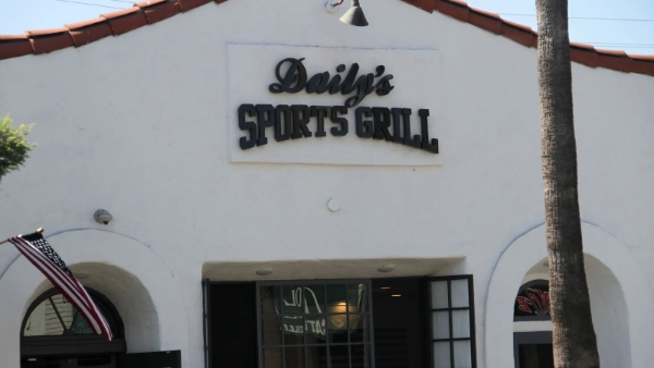Daily's Sports Grill - SC